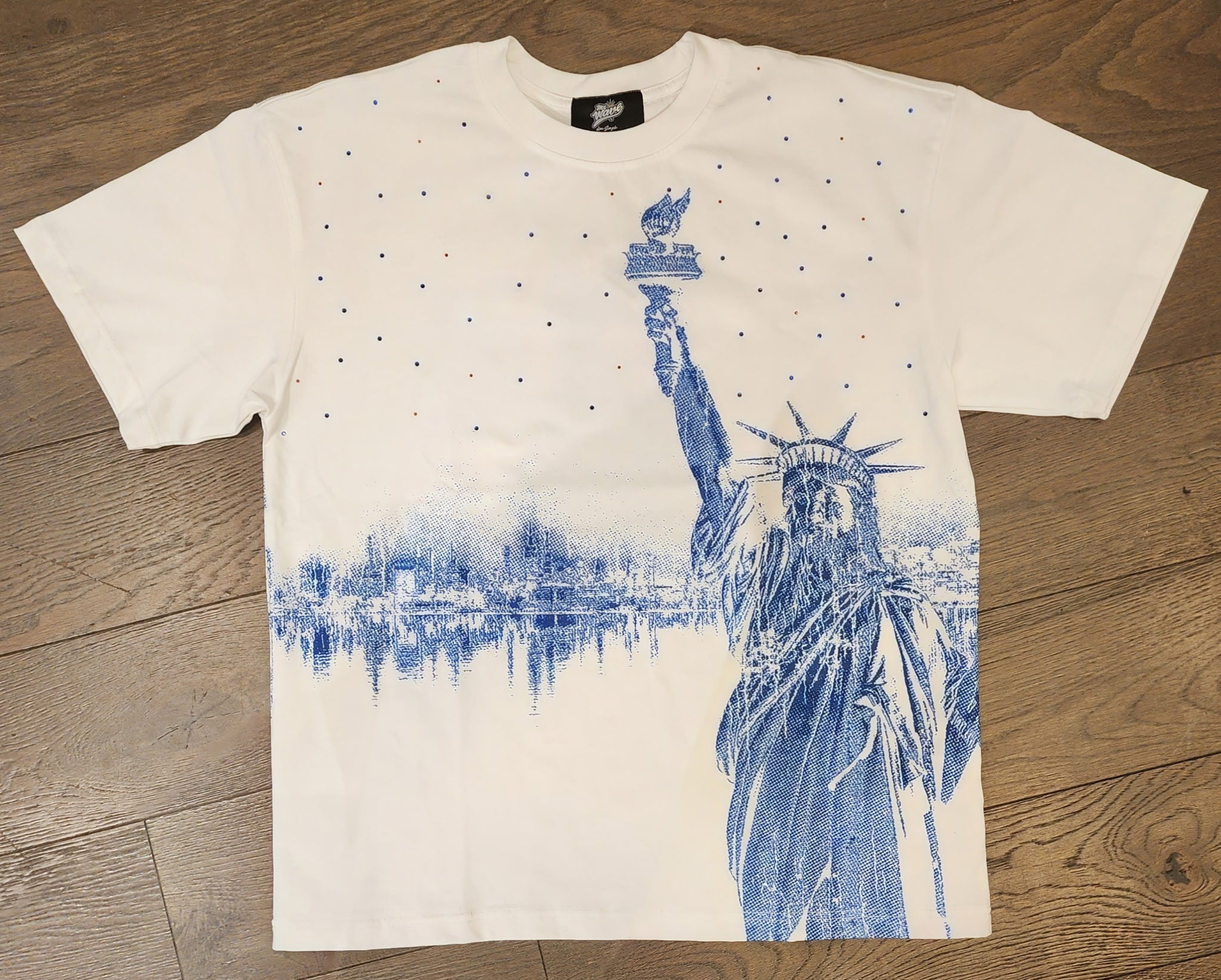 Mr. Wave Statue of Liberty Skyline Rhinestone Shirt - White