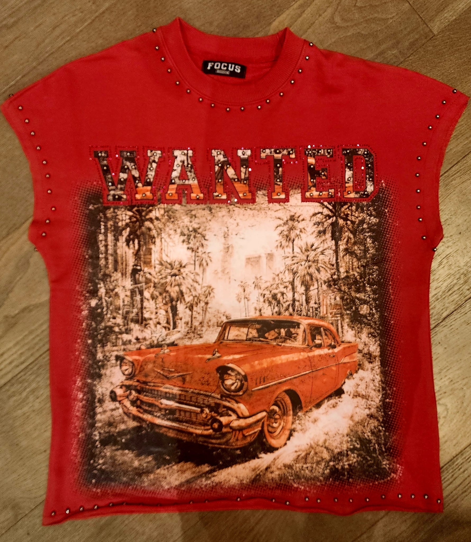 Focus Wanted Vintage Car Shirt - Red
