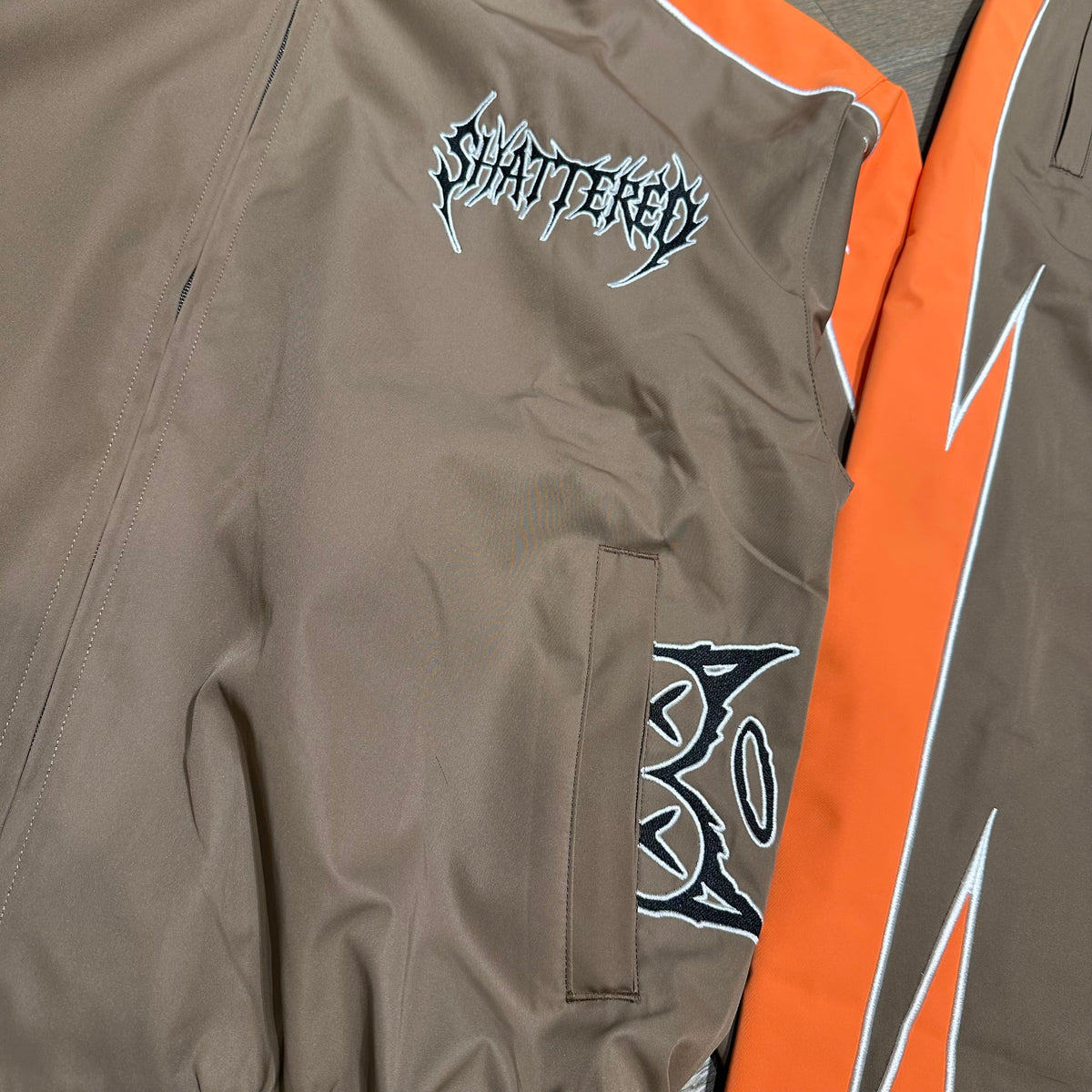Shattered Hearts Peekaboo Nylon Sets - Brown/Orange