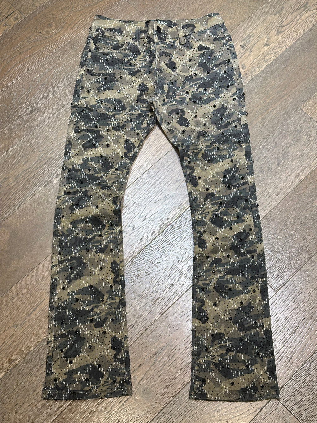 VICOUS Rhinestone Stacked Jeans - Camo