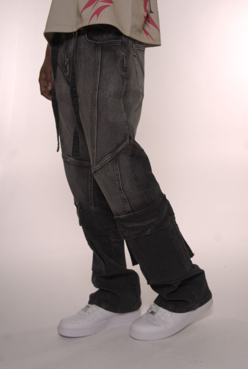 VICIOUS Washed Cargo With Waist Strap Jeans - Washed Black