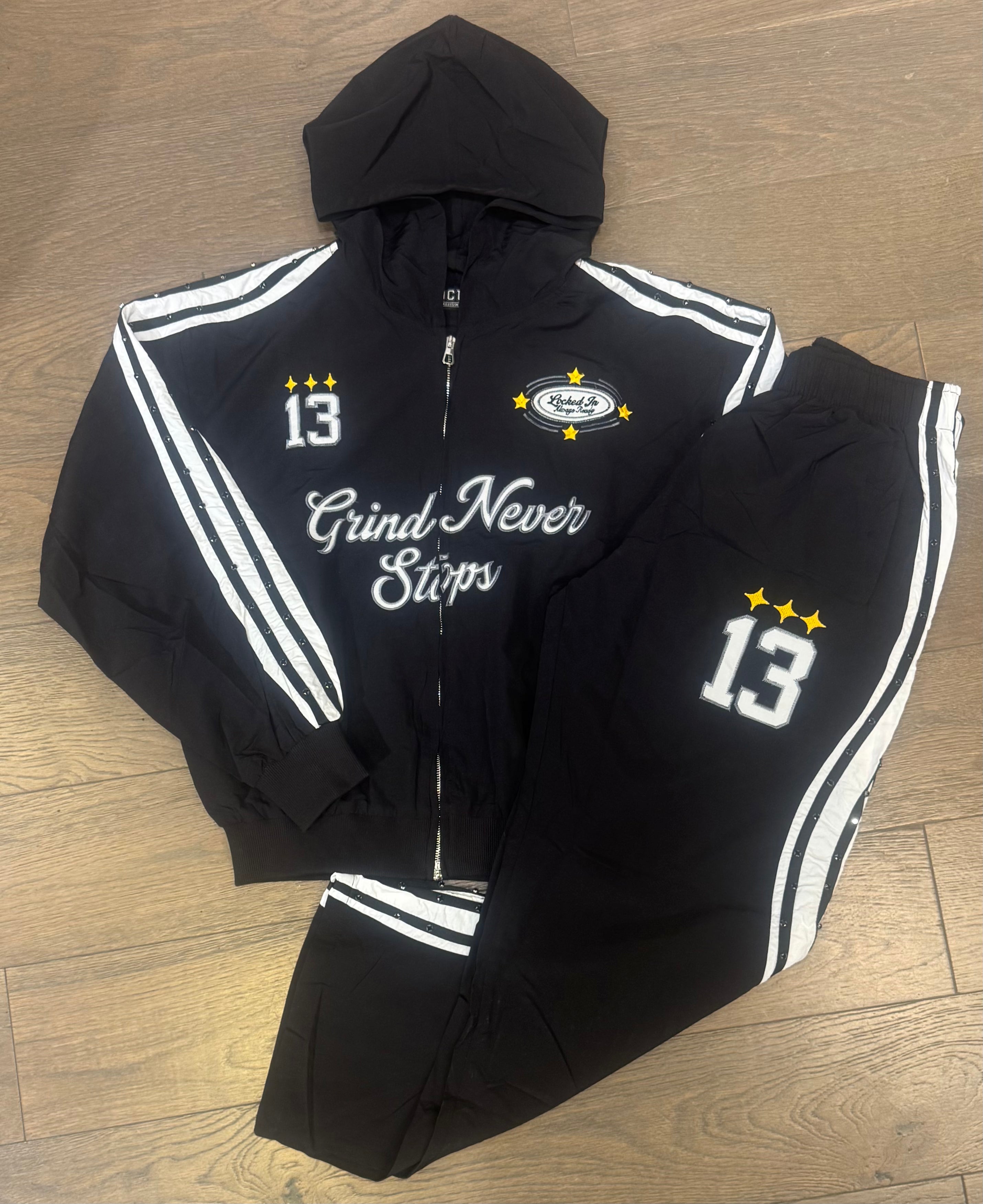 Focus Grind Never Stops Tracksuit - Black
