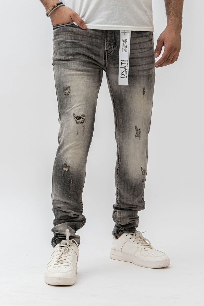 DZTR Premium Distressed Jeans 613 - “Bottom Black”