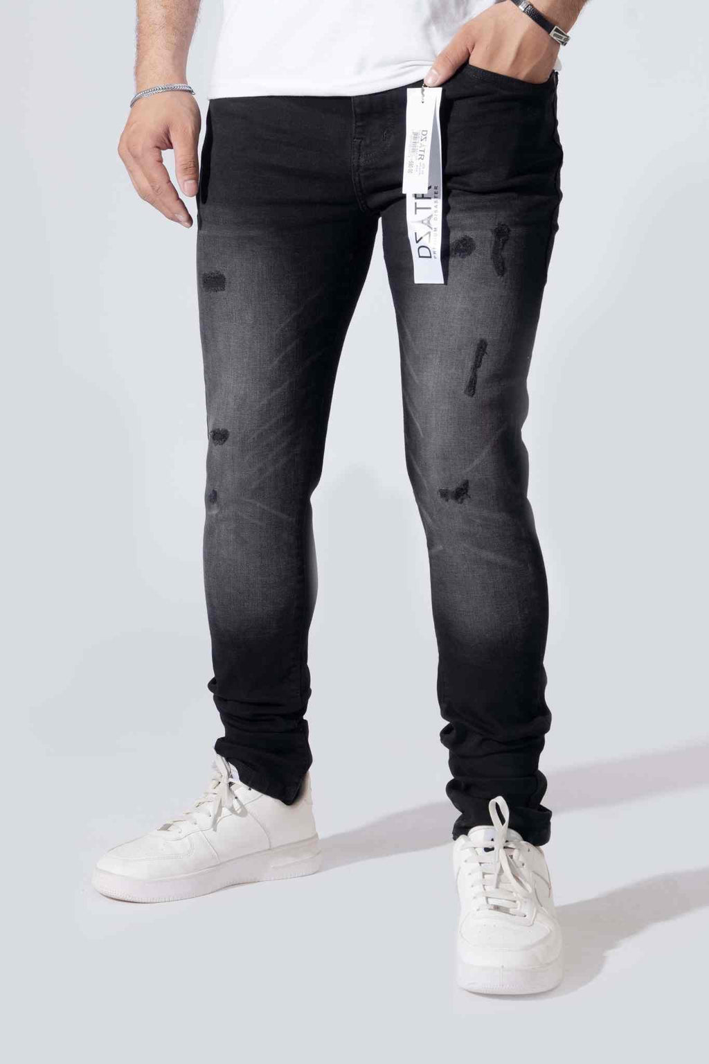 DZTR Premium Distressed Jeans - Black